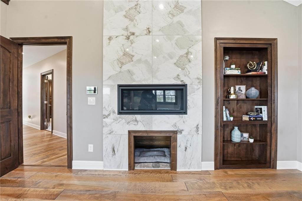 10807 NW Old Tiffany Springs Road
