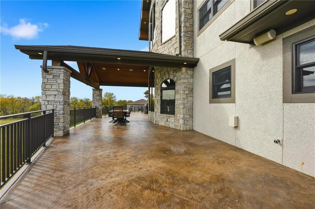 10807 NW Old Tiffany Springs Road