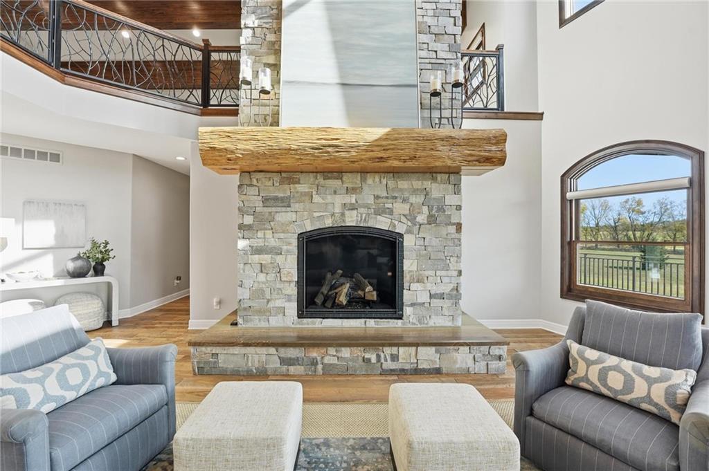 10807 NW Old Tiffany Springs Road