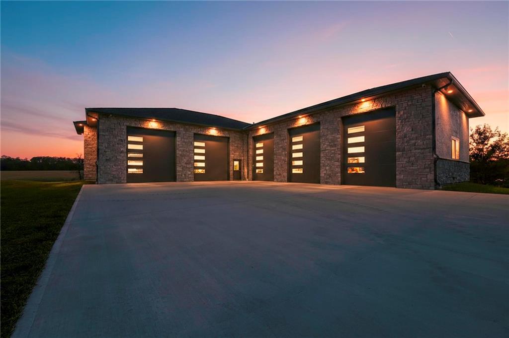 10807 NW Old Tiffany Springs Road