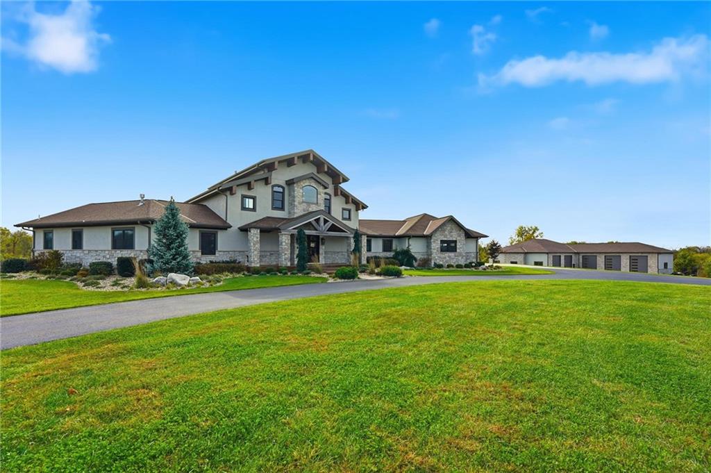 10807 NW Old Tiffany Springs Road