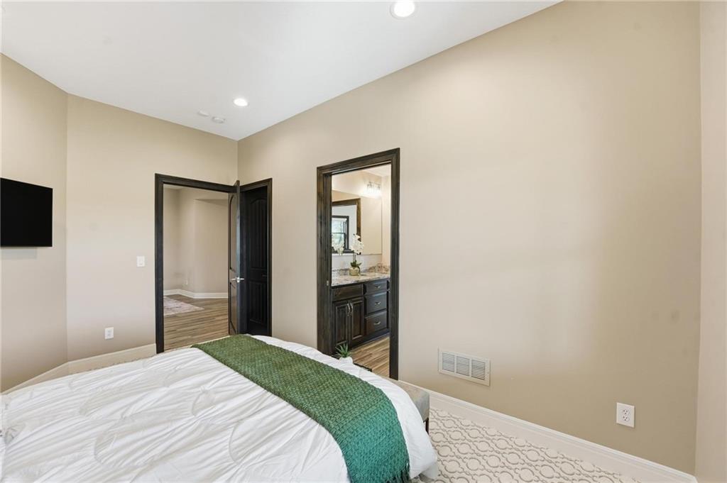 10807 NW Old Tiffany Springs Road