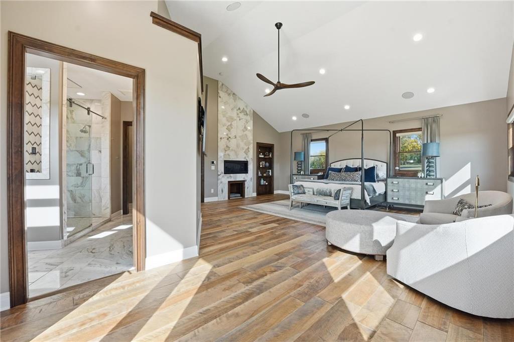 10807 NW Old Tiffany Springs Road