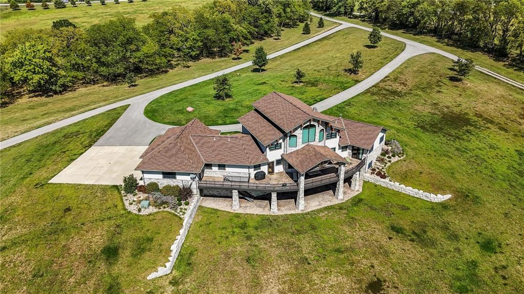 10807 NW Old Tiffany Springs Road