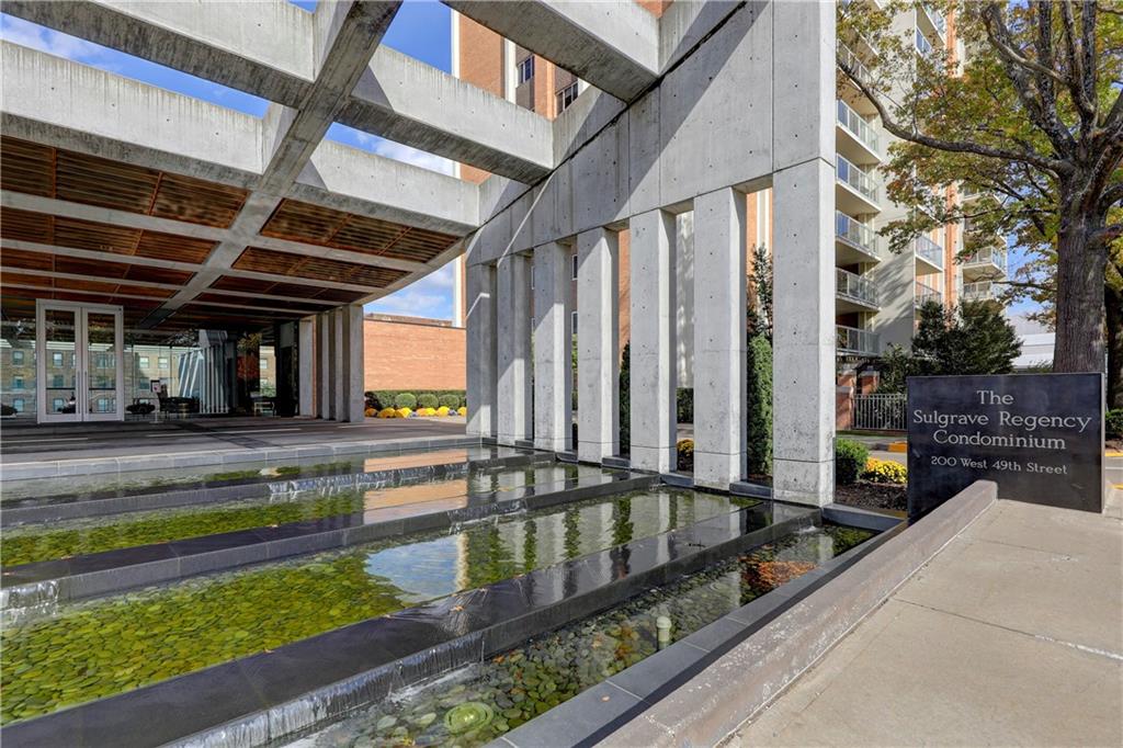 121 W 48th Street Unit: 2005