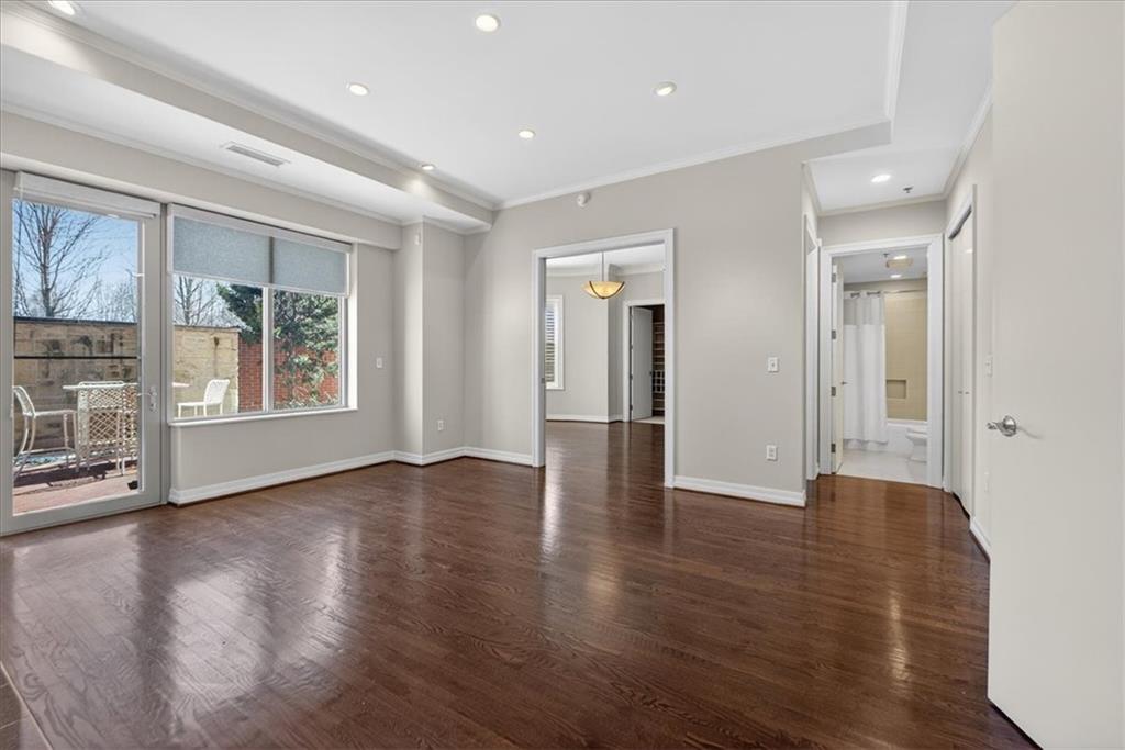 4900 Central Street Unit: 104