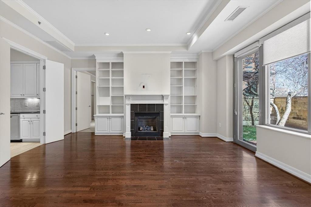 4900 Central Street Unit: 104