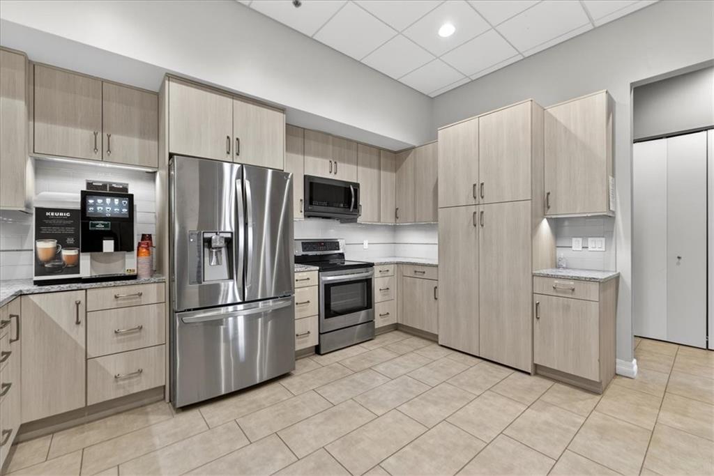 4900 Central Street Unit: 104