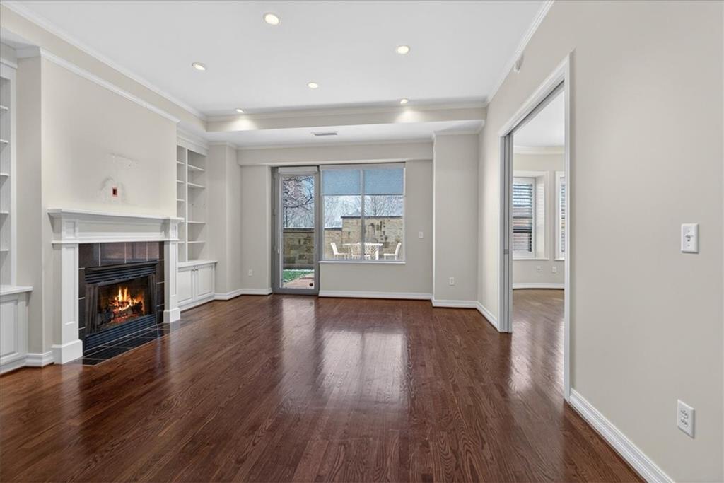 4900 Central Street Unit: 104