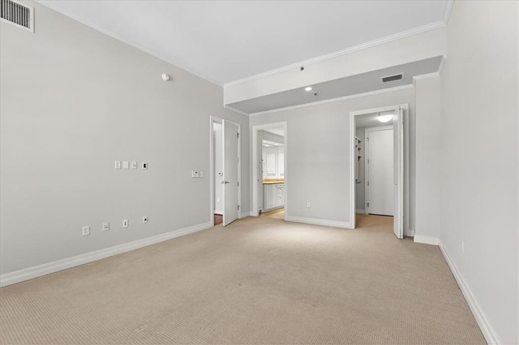 4900 Central Street Unit: 104