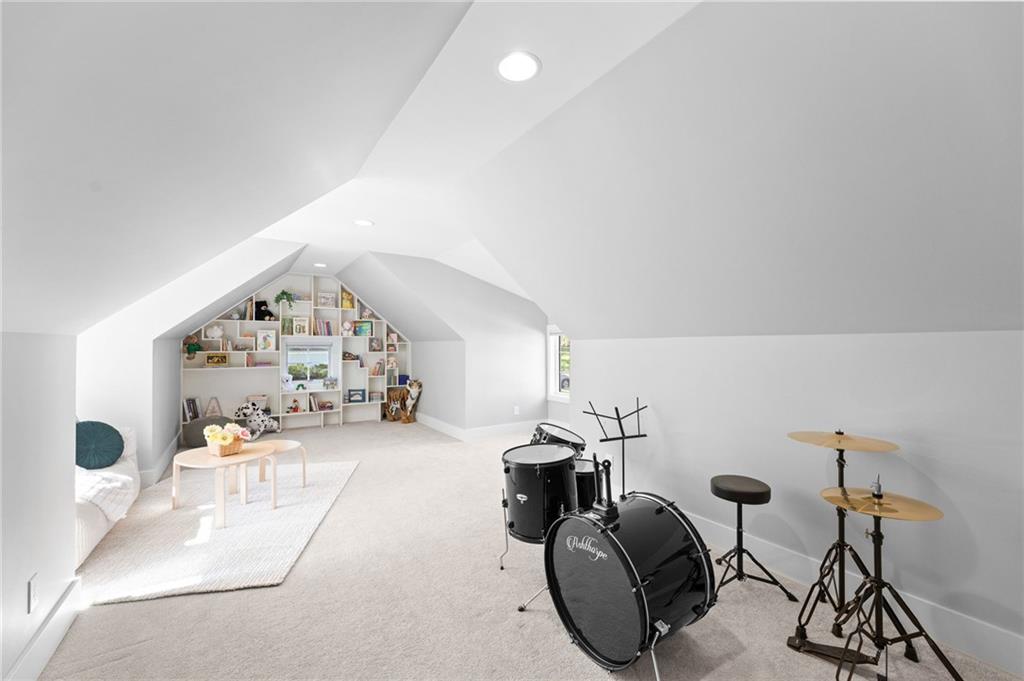 5710 Reinhardt Drive