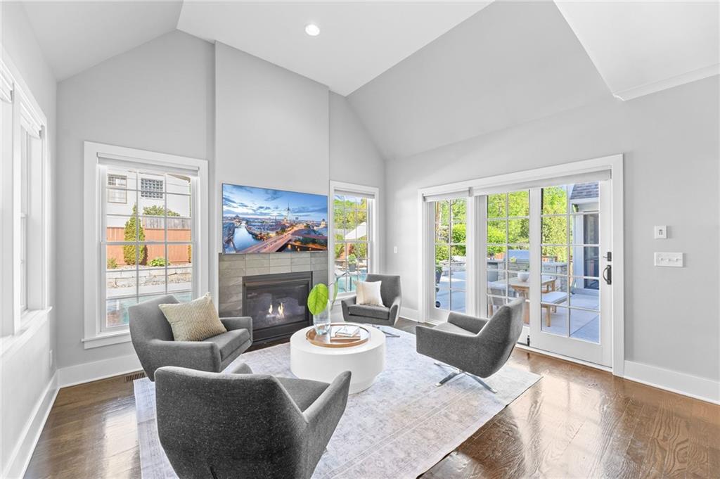 5710 Reinhardt Drive