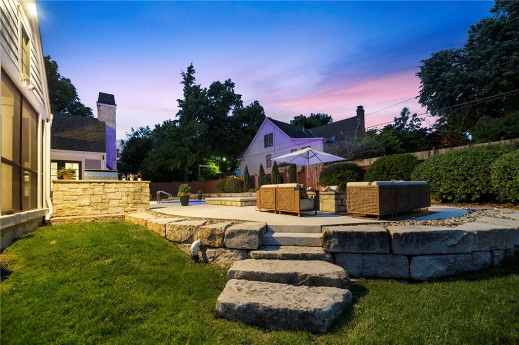 5710 Reinhardt Drive
