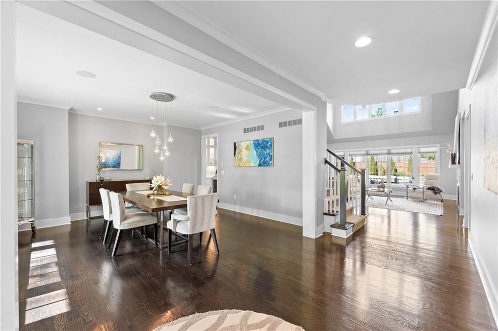 5710 Reinhardt Drive