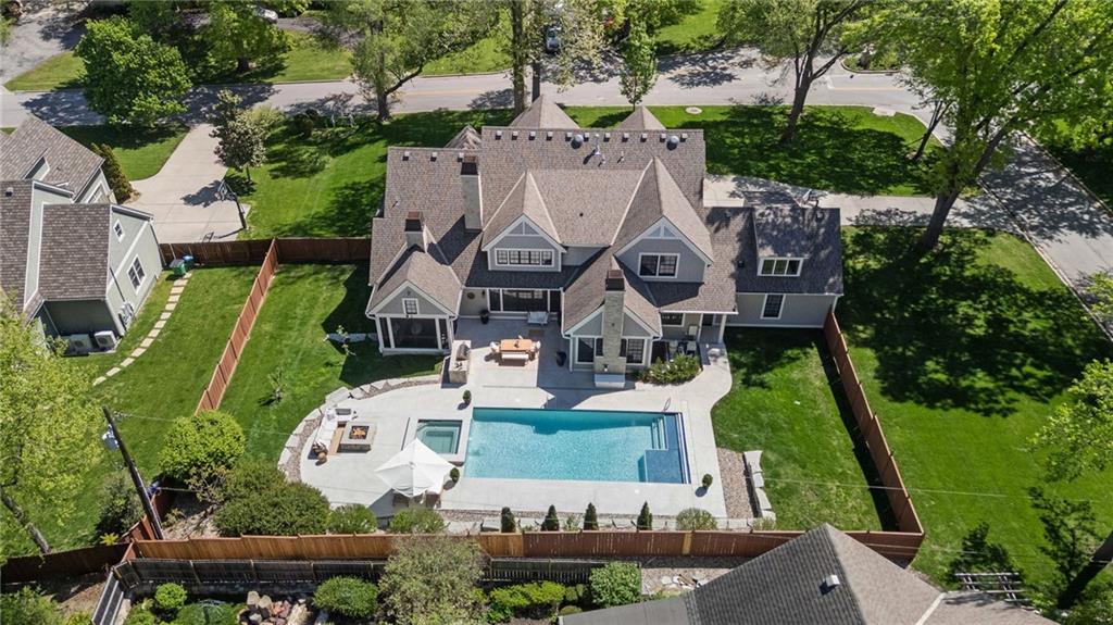 5710 Reinhardt Drive