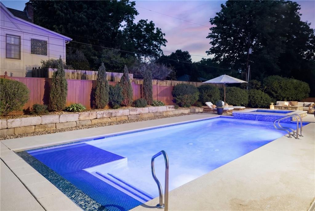 5710 Reinhardt Drive
