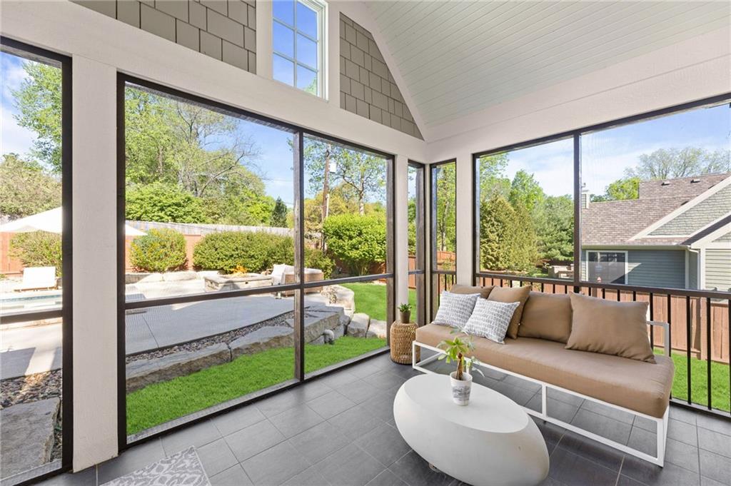 5710 Reinhardt Drive