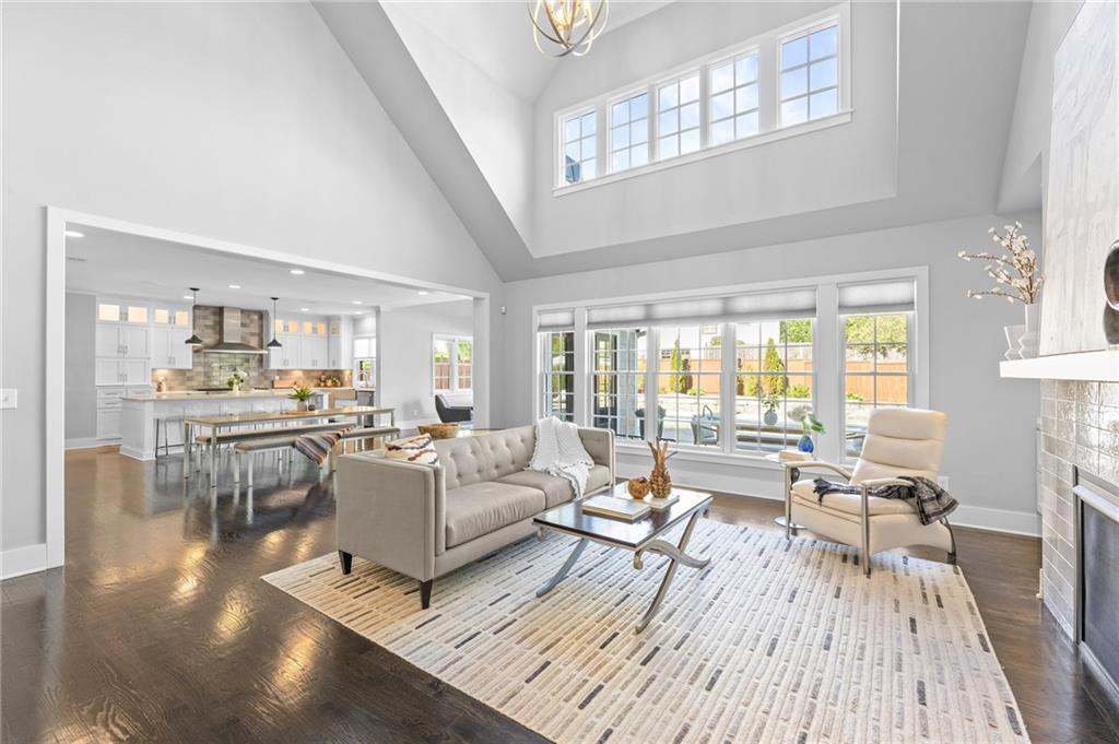 5710 Reinhardt Drive