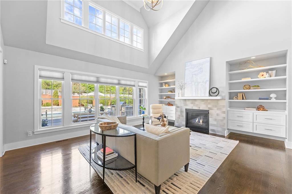 5710 Reinhardt Drive