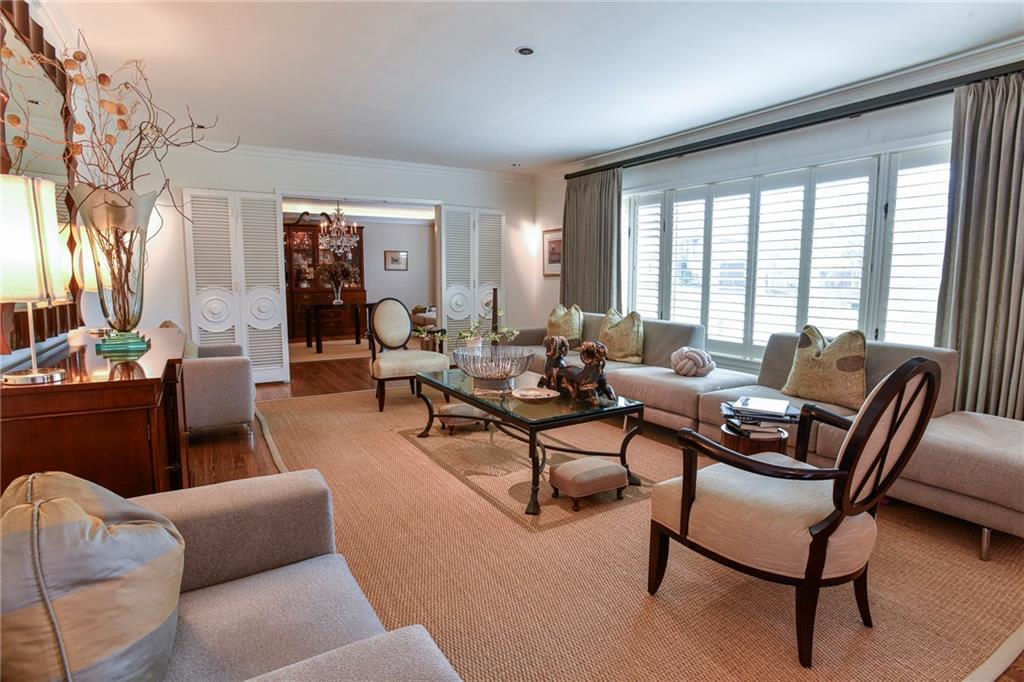 1240 W 64TH Terrace W