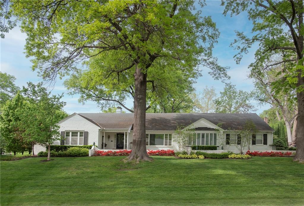 1240 W 64TH Terrace W