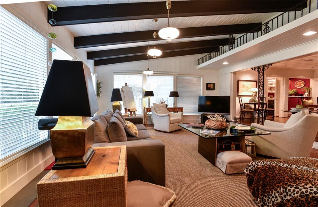 1240 W 64TH Terrace W