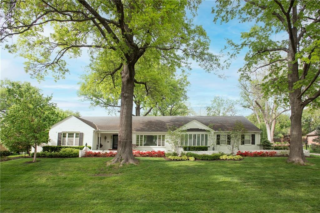 1240 W 64TH Terrace W