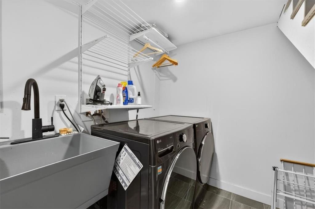 1624 W 50th Street