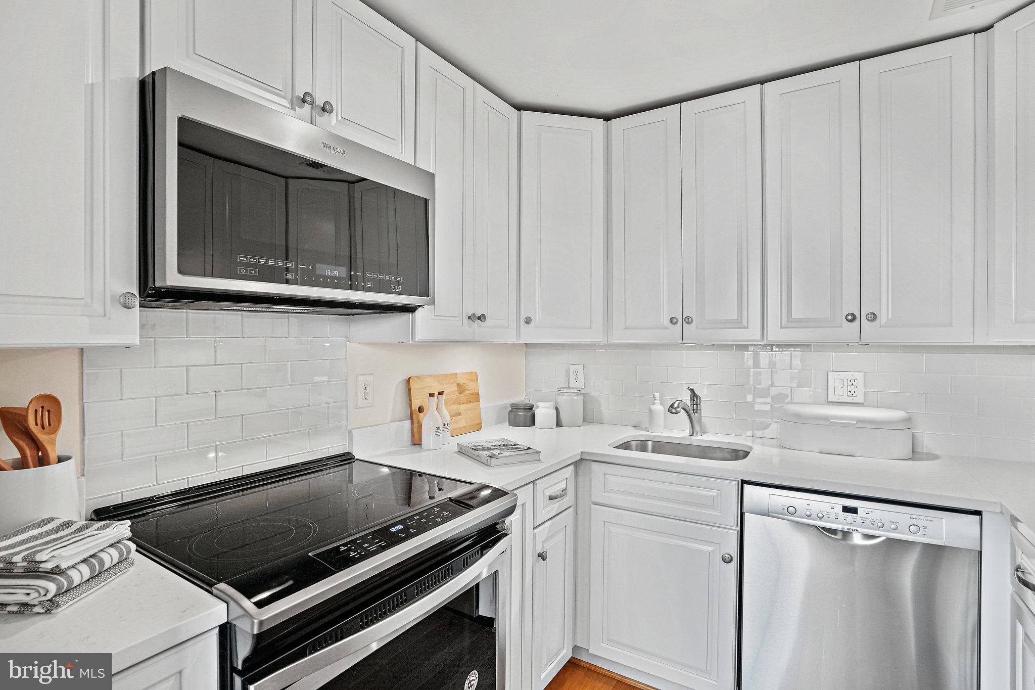1724 17th STREET NW Unit: 66