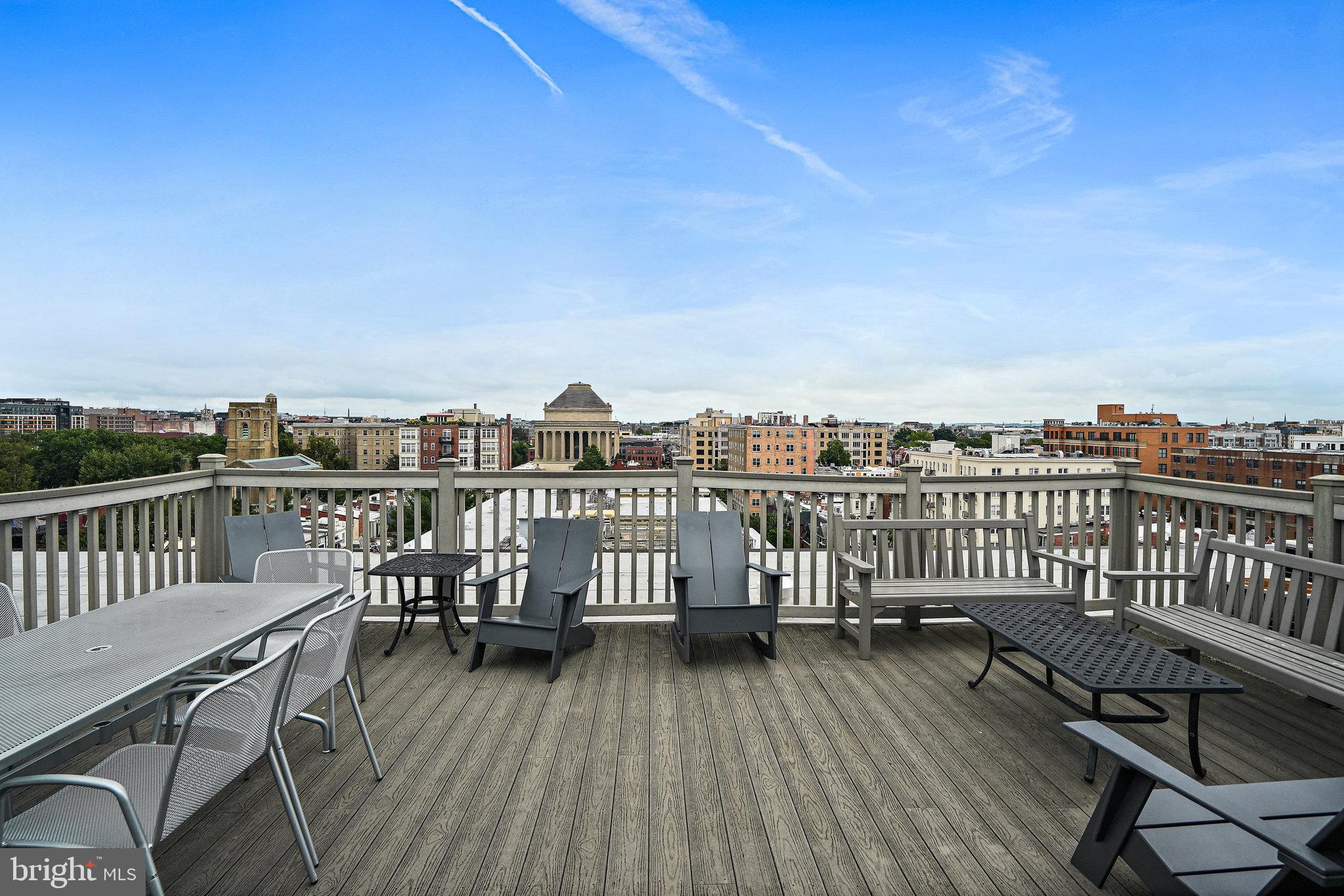 1724 17th STREET NW Unit: 66