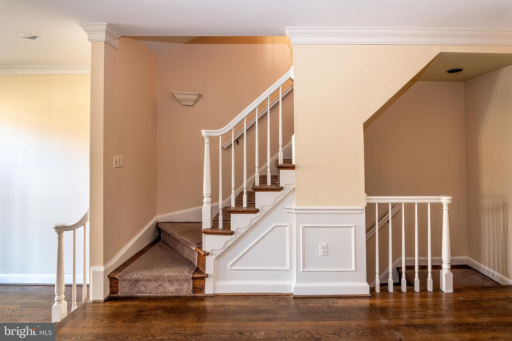 4357 Westover PLACE NW