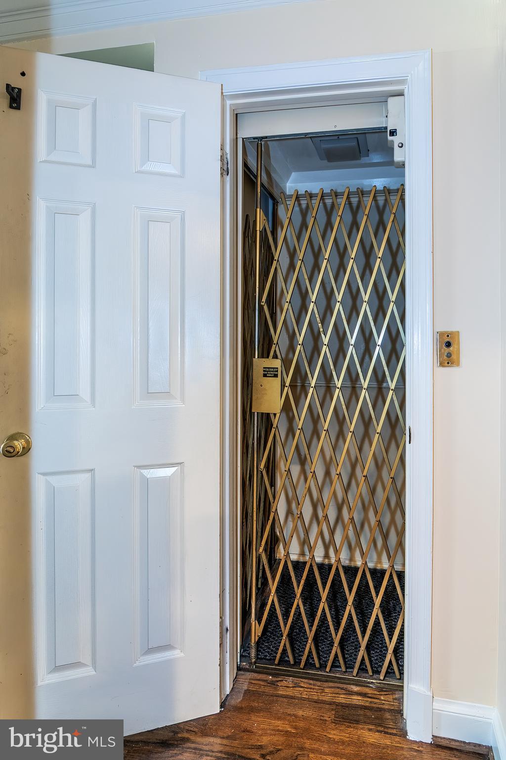 4357 Westover PLACE NW