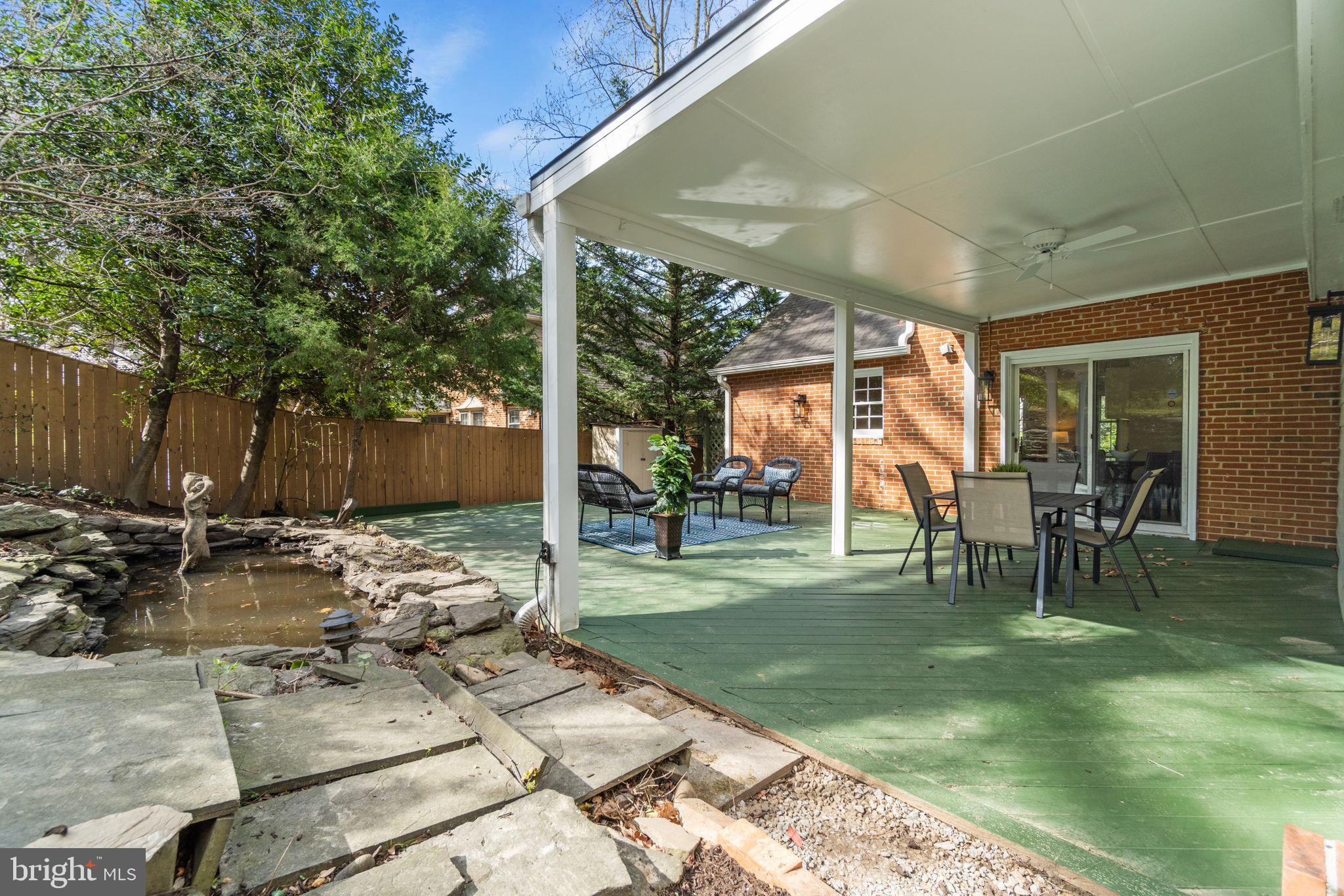 1721 Army Navy Dr