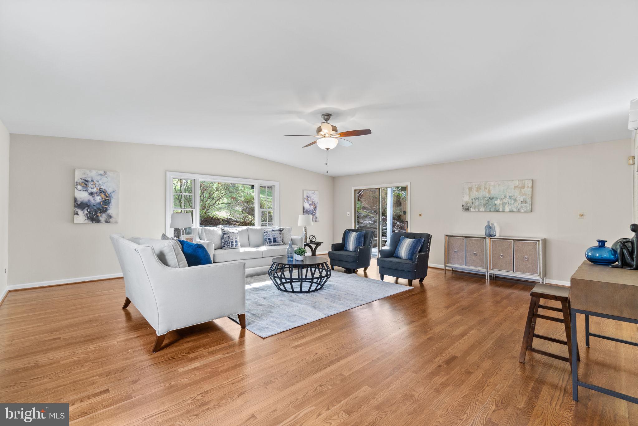 1721 Army Navy Dr