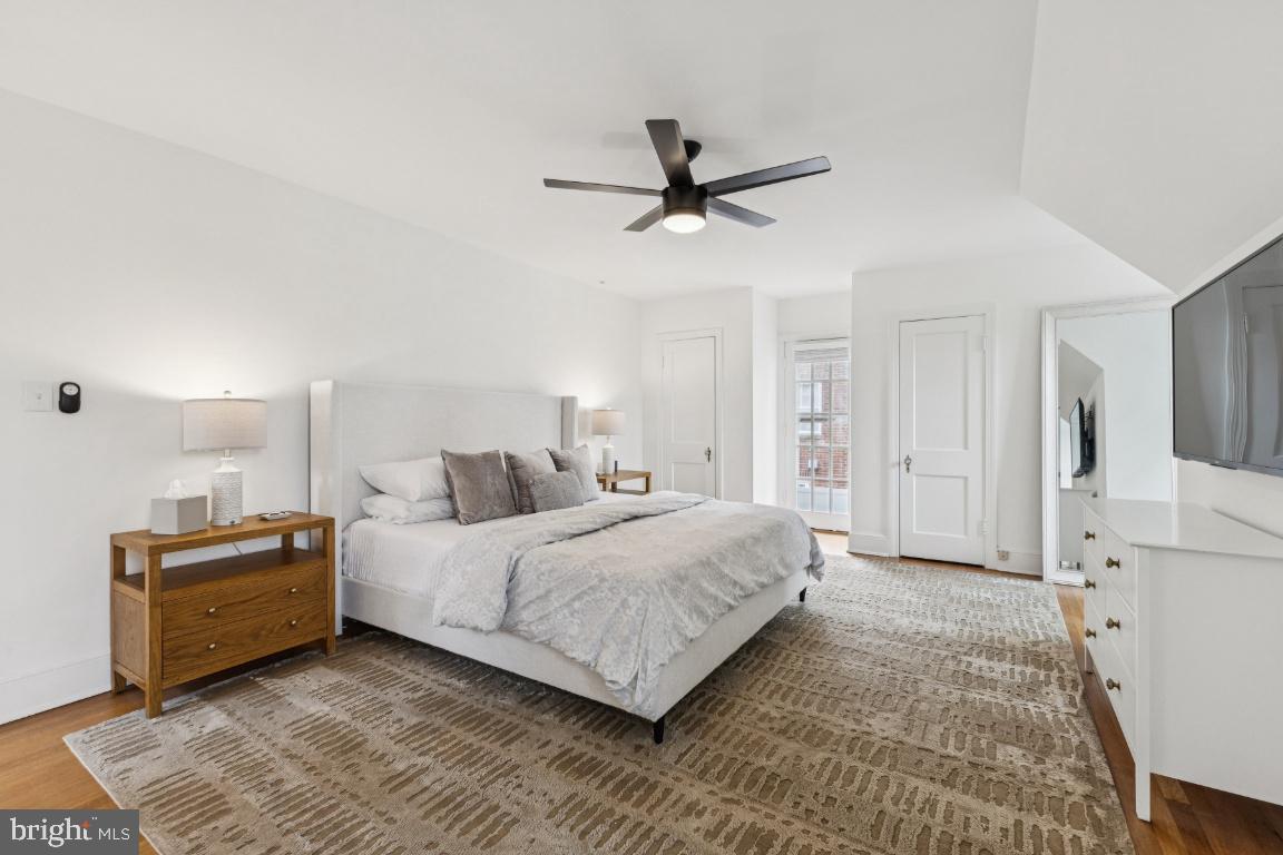 425 N NORWOOD STREET