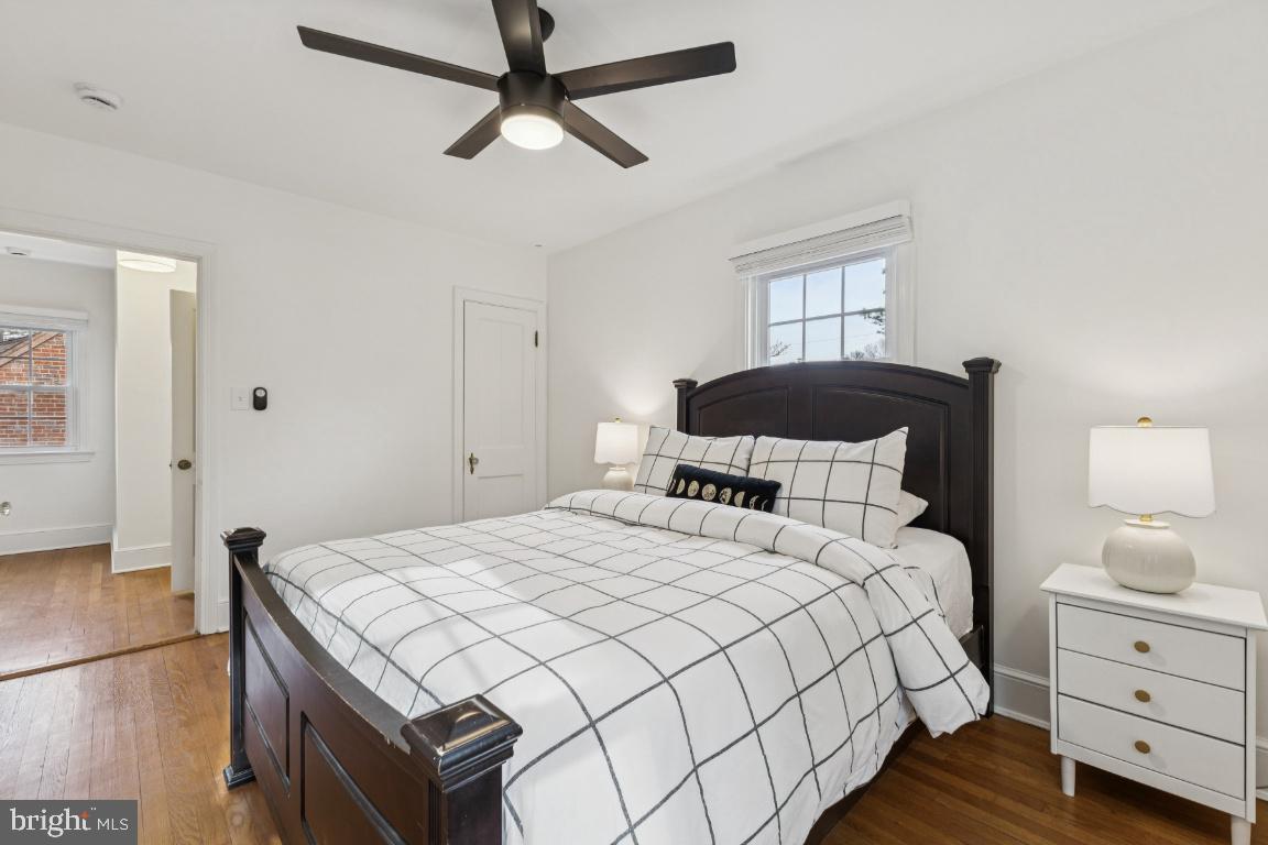 425 N NORWOOD STREET