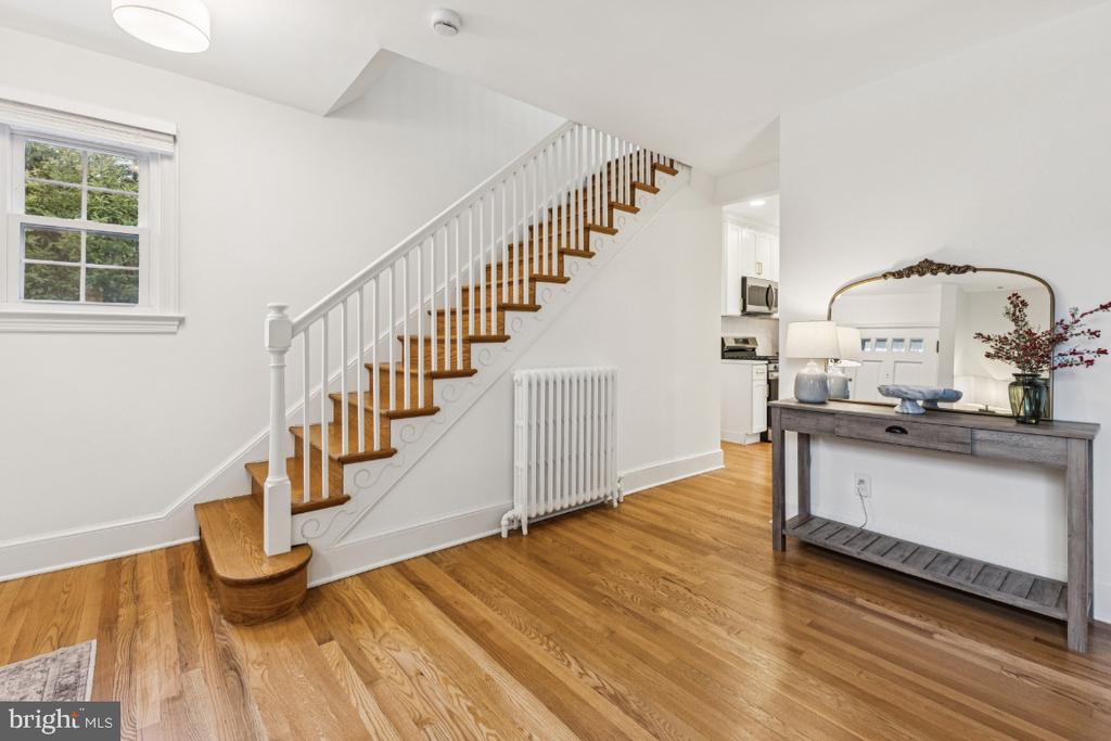 425 N NORWOOD STREET