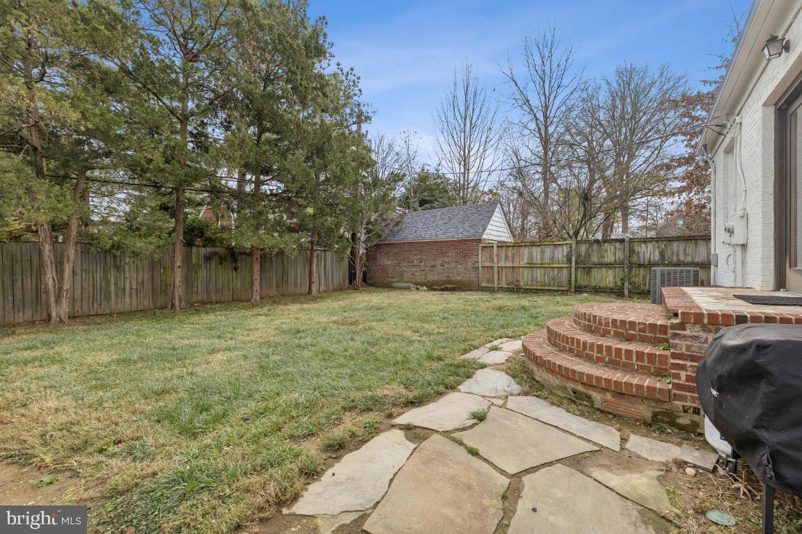 425 N NORWOOD STREET