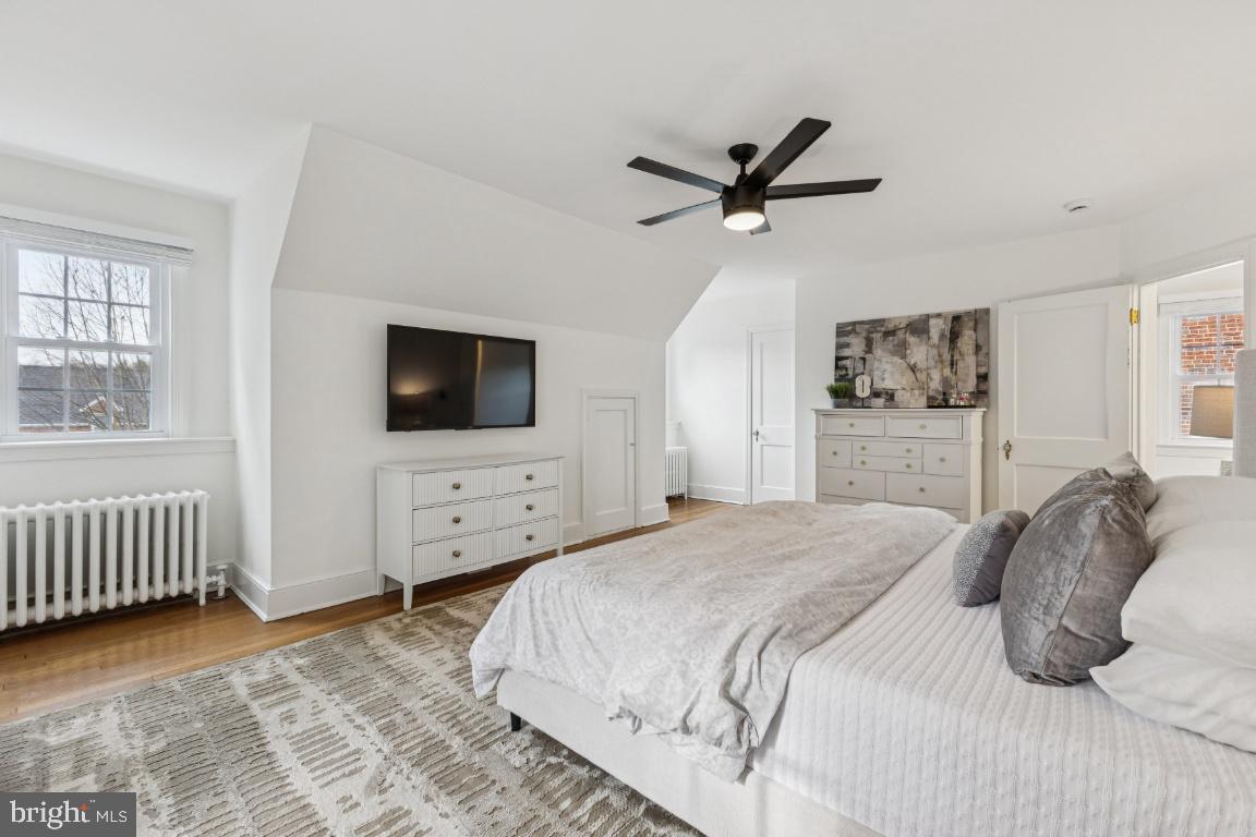 425 N NORWOOD STREET