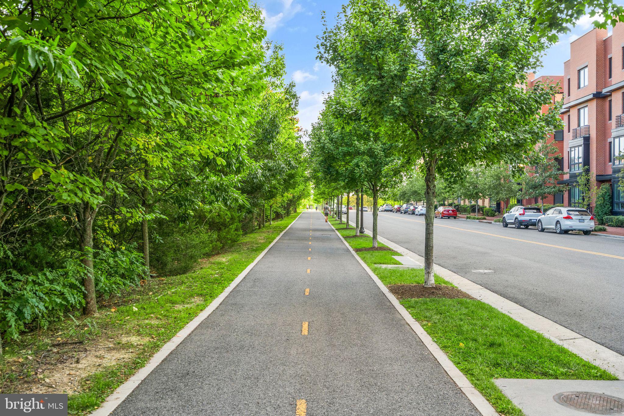 1318 van Valkenburgh LANE