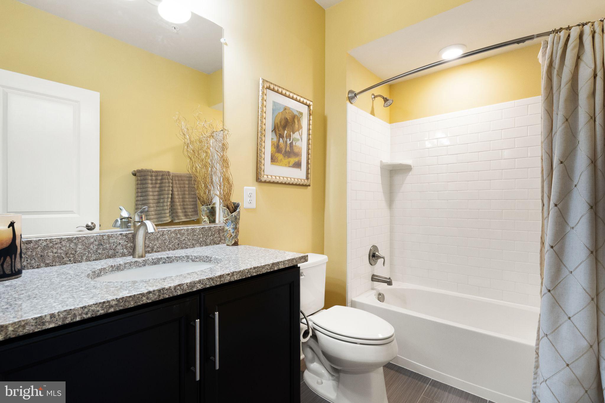 1318 van Valkenburgh LANE