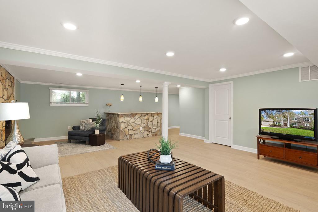 9917 COLONY ROAD