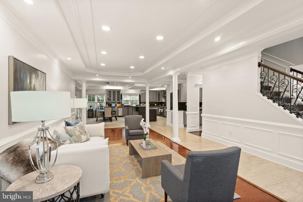 9917 COLONY ROAD