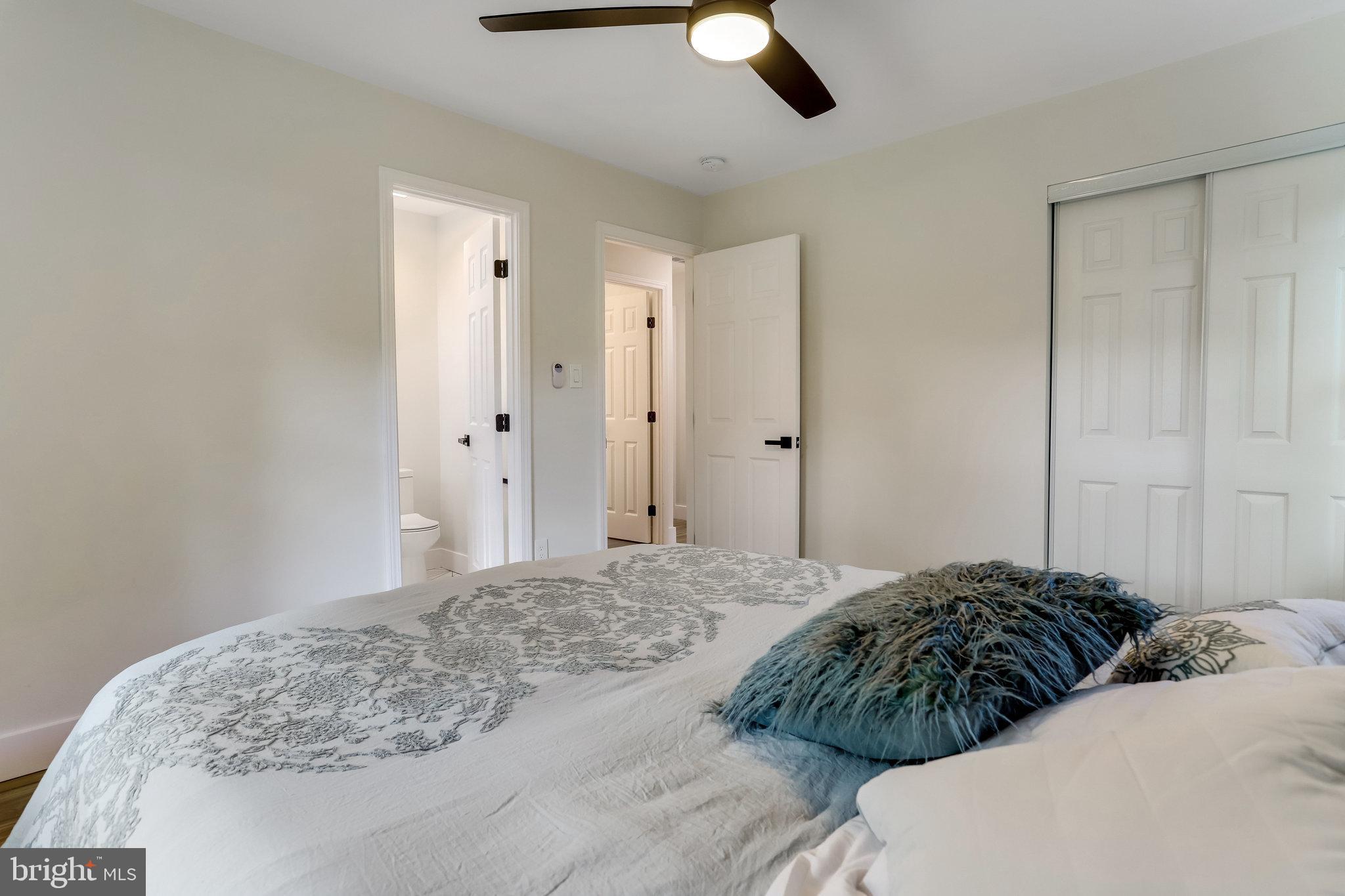 6203 CRESTWOOD DRIVE