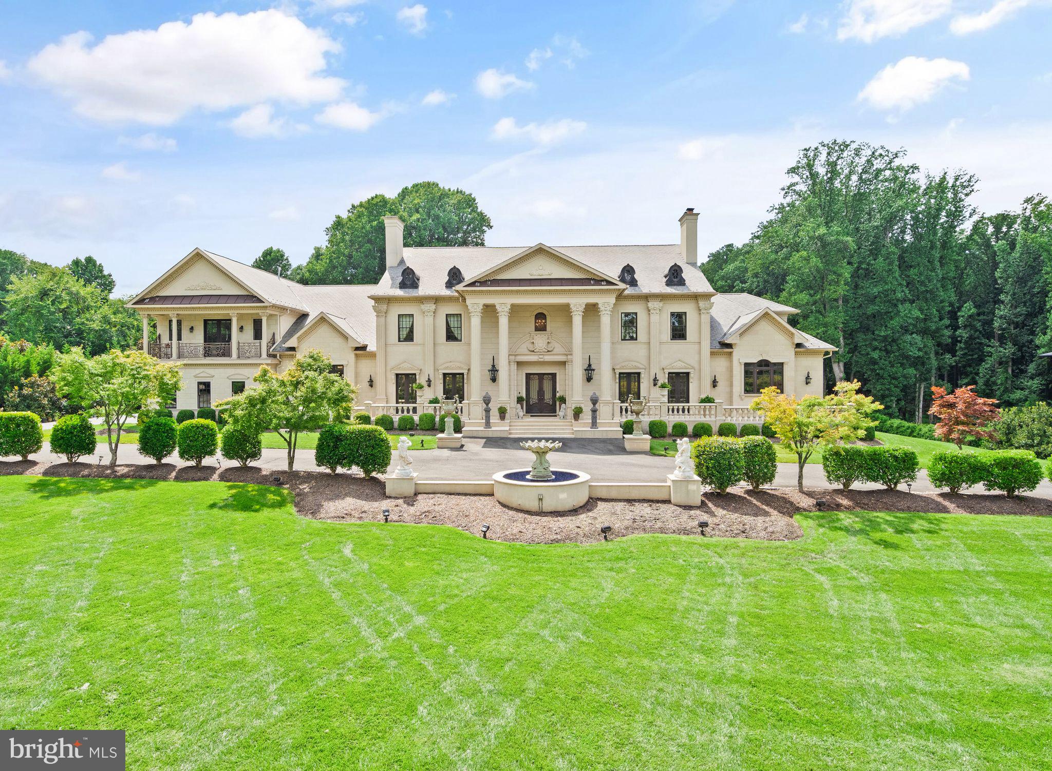 938 PEACOCK STATION ROAD