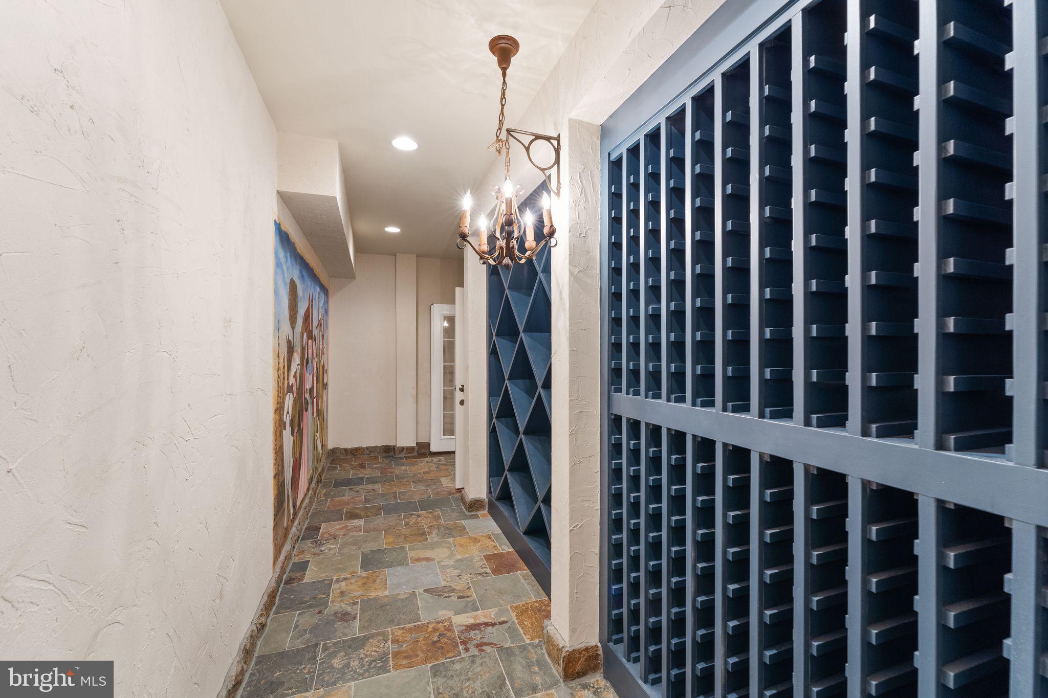 1105 Towlston ROAD
