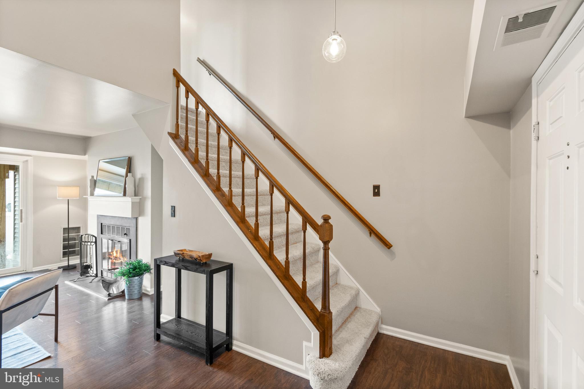 3355 Lakeside View Dr #8-4