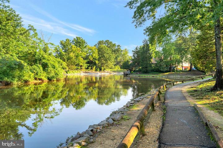 4340 Birchlake Ct