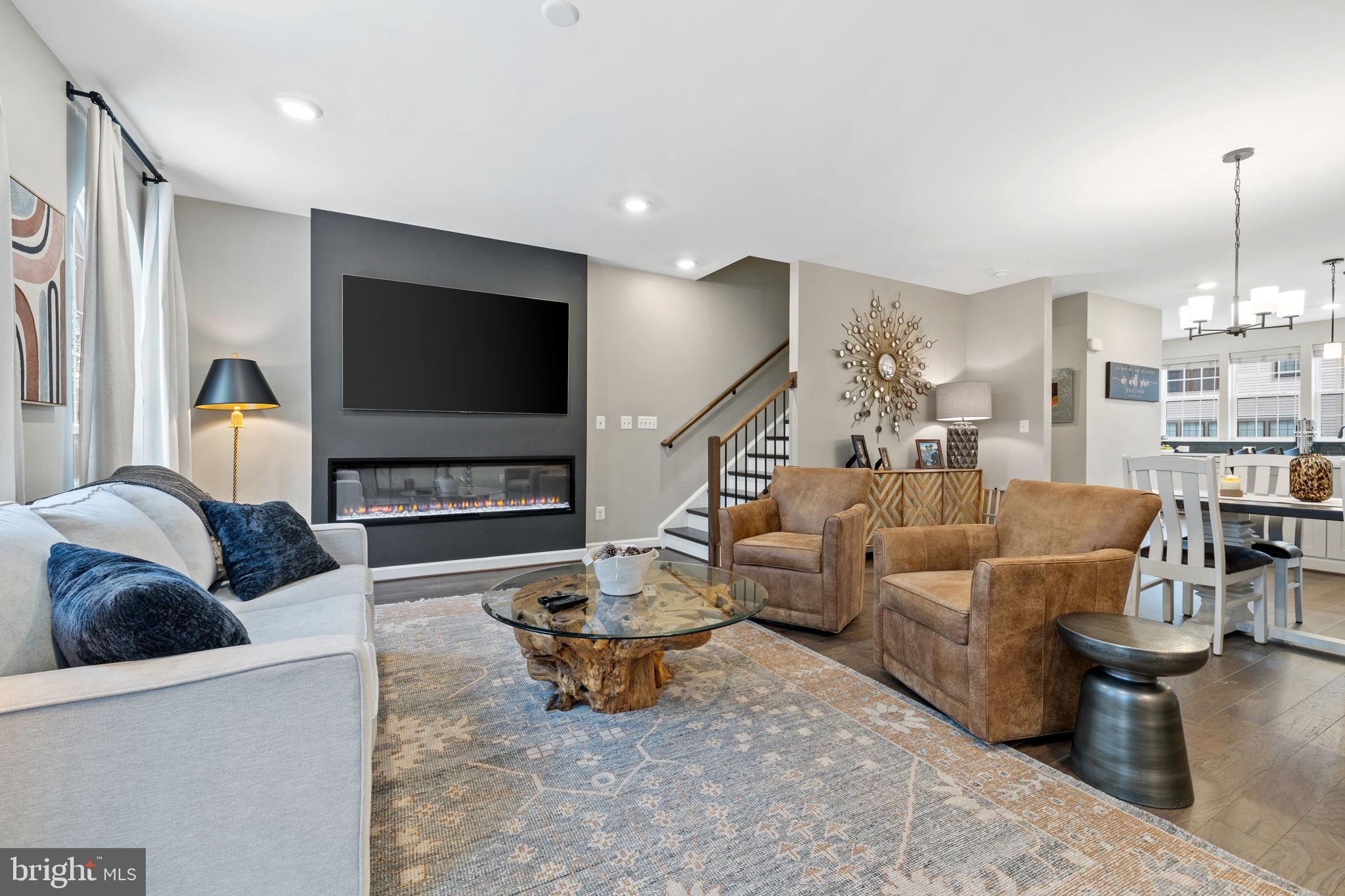 4386 Fair Lakes Ct