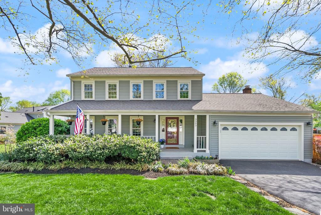 3303 Flintwood Ct